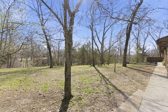 104 South Drive, Branson, MO 65616