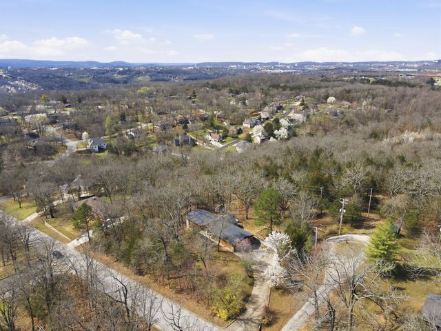 104 South Drive, Branson, MO 65616