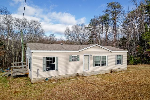 582 Doug Luna Rd, Walling, TN 38587