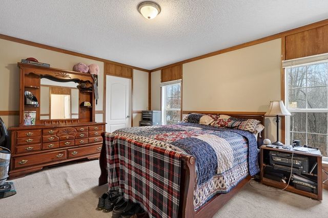 582 Doug Luna Rd, Walling, TN 38587