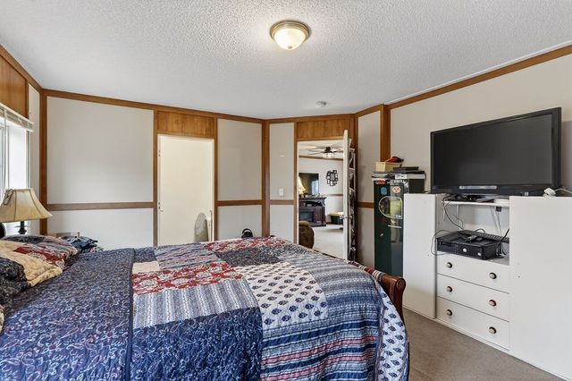 582 Doug Luna Rd, Walling, TN 38587