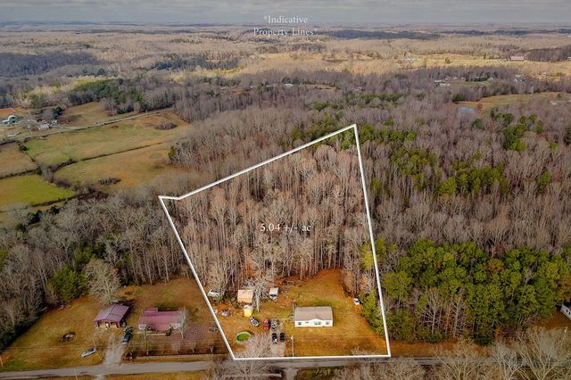 582 Doug Luna Rd, Walling, TN 38587