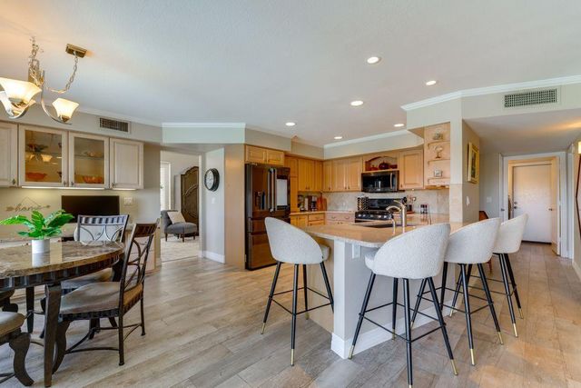 16439 S 34th Way, Phoenix, AZ 85048