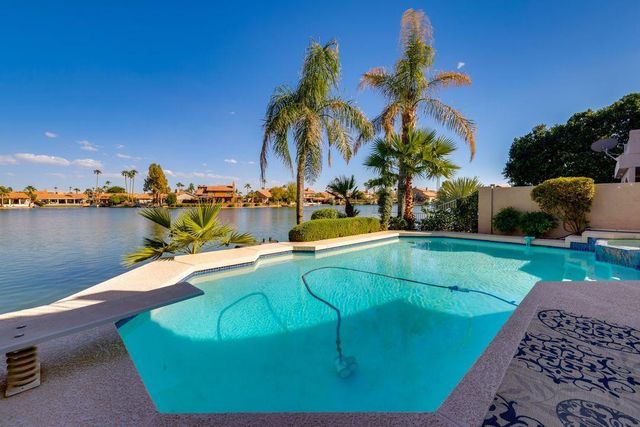 16439 S 34th Way, Phoenix, AZ 85048