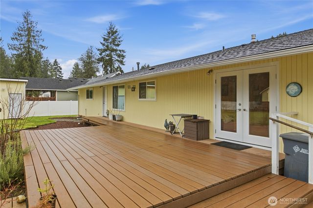 2727 108th Avenue E, Edgewood, WA 98372
