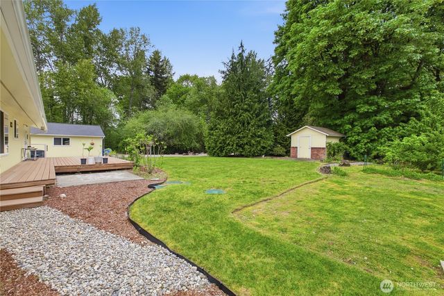 2727 108th Avenue E, Edgewood, WA 98372