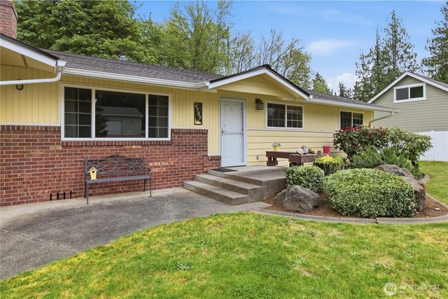 2727 108th Avenue E, Edgewood, WA 98372