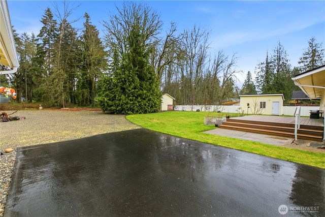 2727 108th Avenue E, Edgewood, WA 98372