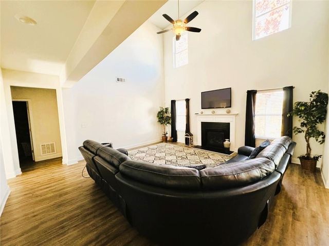 142 Wentworth Lane, Villa Rica, GA 30180