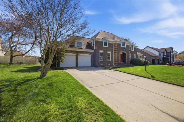 10 Canal DR, Poquoson, VA 23662