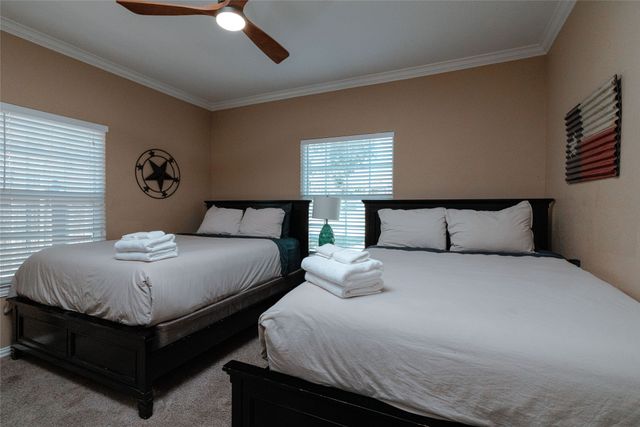 3014 Falls Drive, Dallas, TX 75211