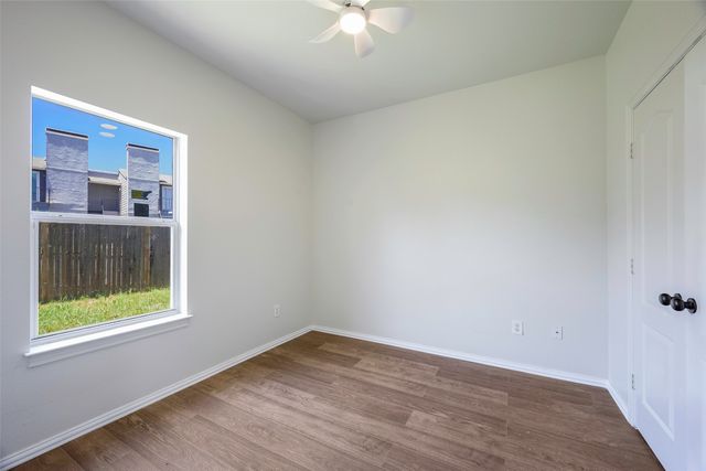738 Carroll Lane, Lewisville, TX 75067