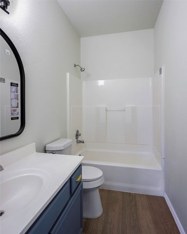 738 Carroll Lane, Lewisville, TX 75067