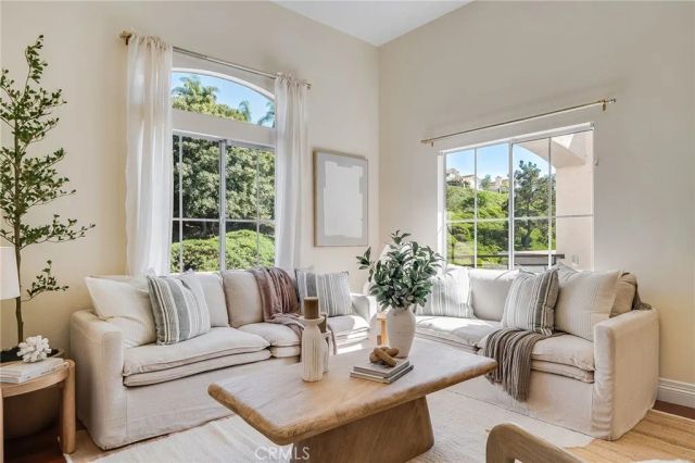 28771 El Adolfo, Laguna Niguel, CA 92677