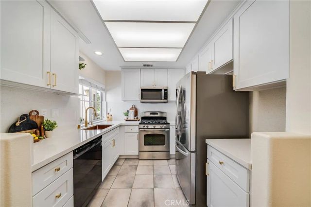 28771 El Adolfo, Laguna Niguel, CA 92677