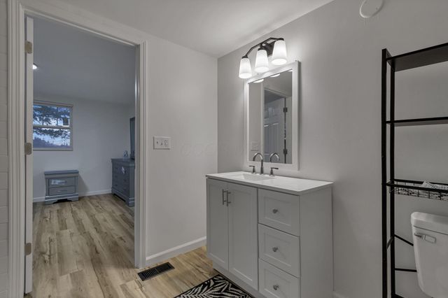 10735 Stoudertown Road NW, Pickerington, OH 43147