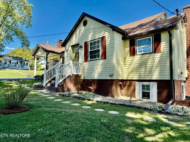 308 MIMOSA St, Tazewell, TN 37879