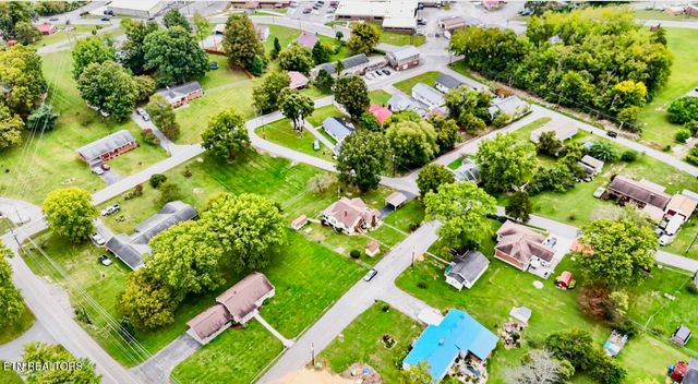 308 MIMOSA St, Tazewell, TN 37879