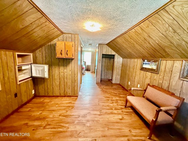 308 MIMOSA St, Tazewell, TN 37879