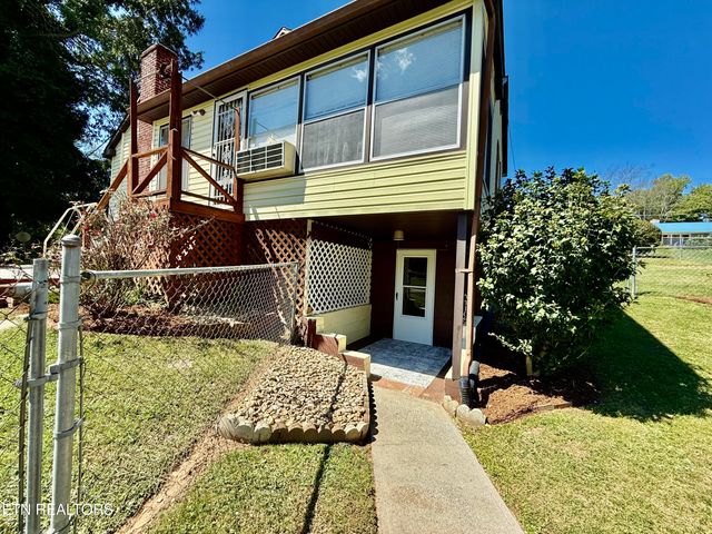 308 MIMOSA St, Tazewell, TN 37879