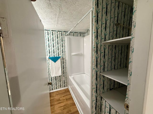 308 MIMOSA St, Tazewell, TN 37879