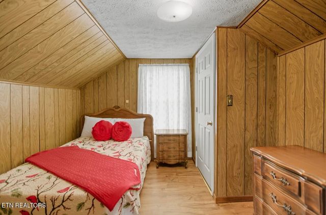 308 MIMOSA St, Tazewell, TN 37879