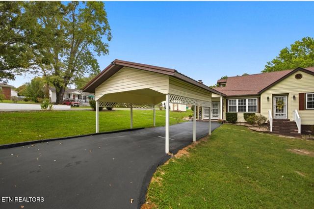 308 MIMOSA St, Tazewell, TN 37879