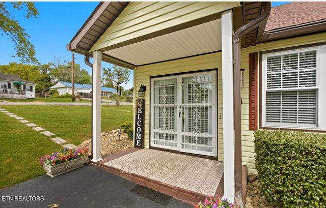 308 MIMOSA St, Tazewell, TN 37879