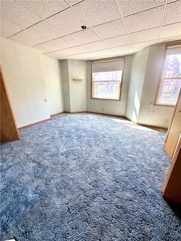 613 E 9th Ave, Munhall, PA 15120
