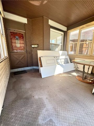 613 E 9th Ave, Munhall, PA 15120