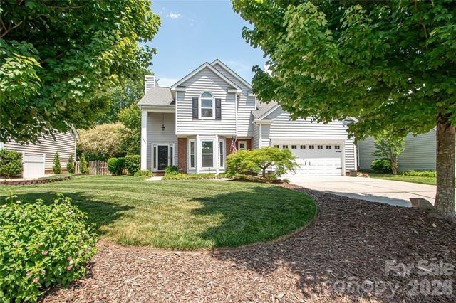 9301 Hanworth Trace Drive, Charlotte, NC 28277