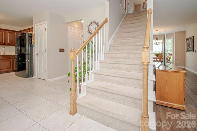 9301 Hanworth Trace Drive, Charlotte, NC 28277