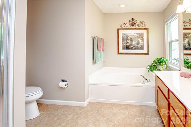 9301 Hanworth Trace Drive, Charlotte, NC 28277