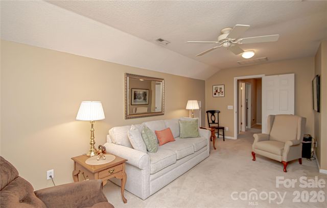 9301 Hanworth Trace Drive, Charlotte, NC 28277