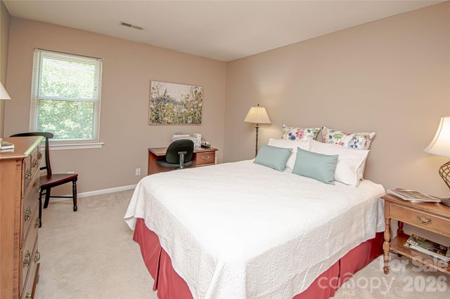 9301 Hanworth Trace Drive, Charlotte, NC 28277
