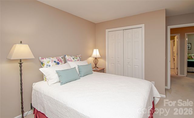 9301 Hanworth Trace Drive, Charlotte, NC 28277