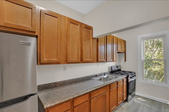 94 Bassett Street, New Britain, CT 06051