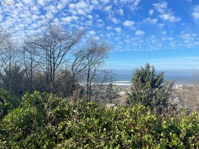 Pacific View Dr 81, Rockaway Beach, OR 97136