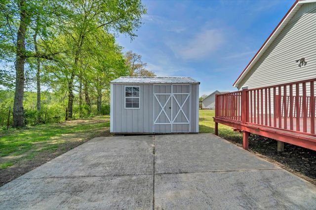 33 Ables Lane, Fayetteville, TN 37334