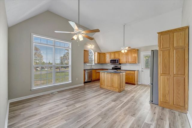 33 Ables Lane, Fayetteville, TN 37334