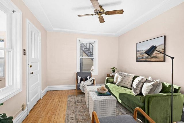 727 W 1st Street, Duluth, MN 55806