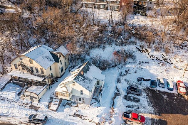 727 W 1st Street, Duluth, MN 55806