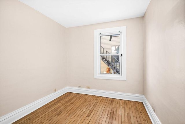 727 W 1st Street, Duluth, MN 55806