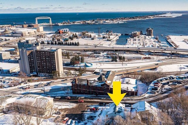 727 W 1st Street, Duluth, MN 55806