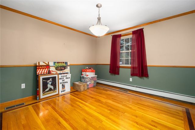 11 Birchwood Lane, Coventry, RI 02816