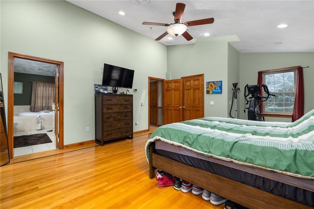 11 Birchwood Lane, Coventry, RI 02816
