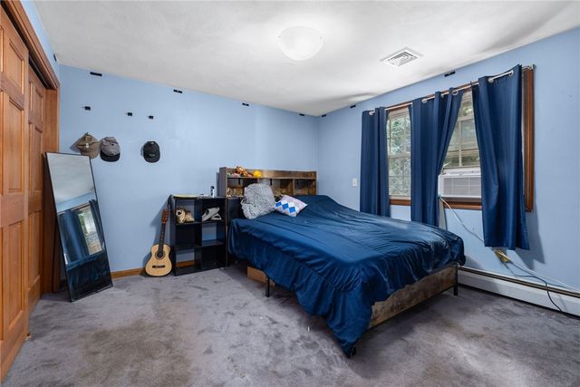 11 Birchwood Lane, Coventry, RI 02816