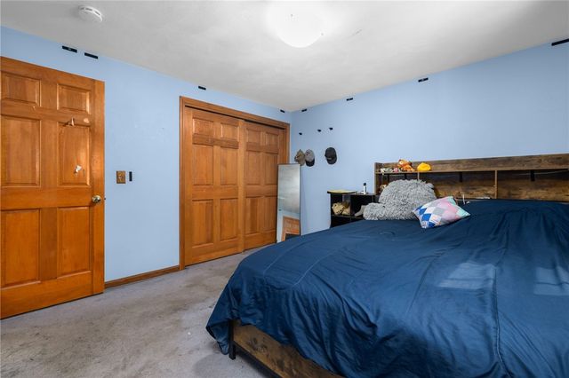 11 Birchwood Lane, Coventry, RI 02816