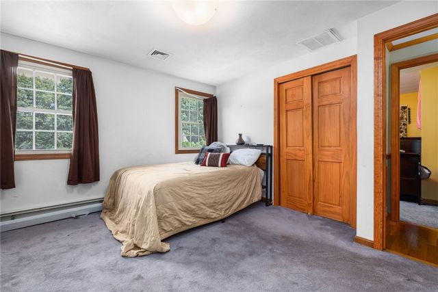 11 Birchwood Lane, Coventry, RI 02816