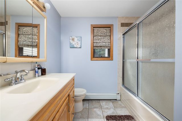 11 Birchwood Lane, Coventry, RI 02816
